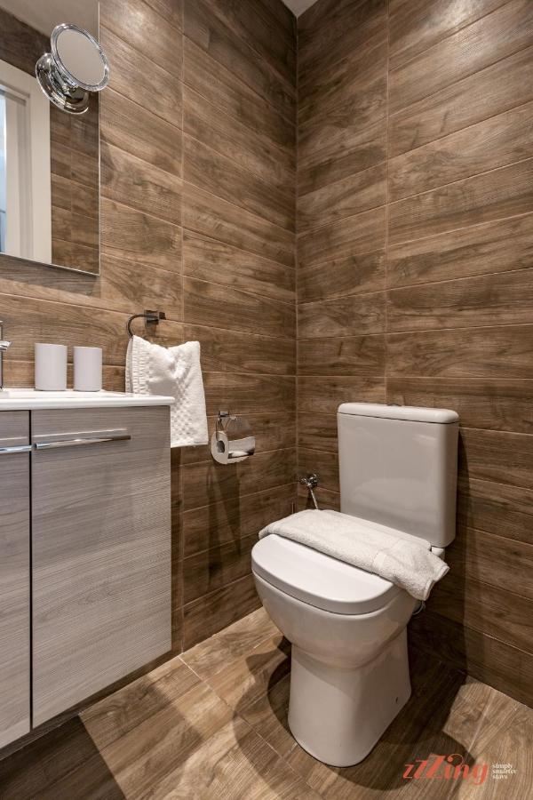 Apartment With Traditional Maltese Balcony In Valletta Appartement La Valette